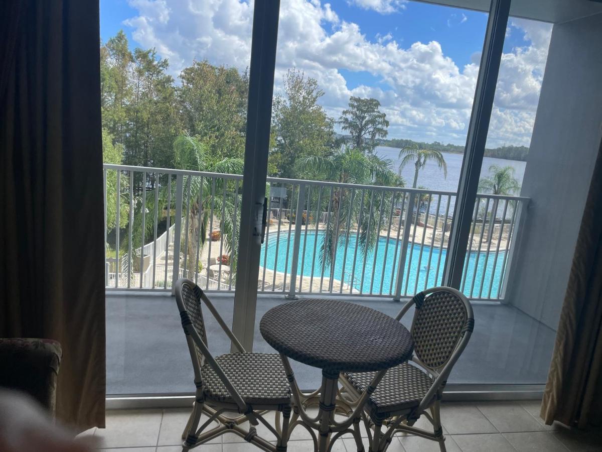 Disney Just 1 And A Quarter Mile Away, Blue Heron 1 Room 2 Bath,Amenities,6 Guests, Walk To Restaurants, No Fees At Check In Орландо Экстерьер фото