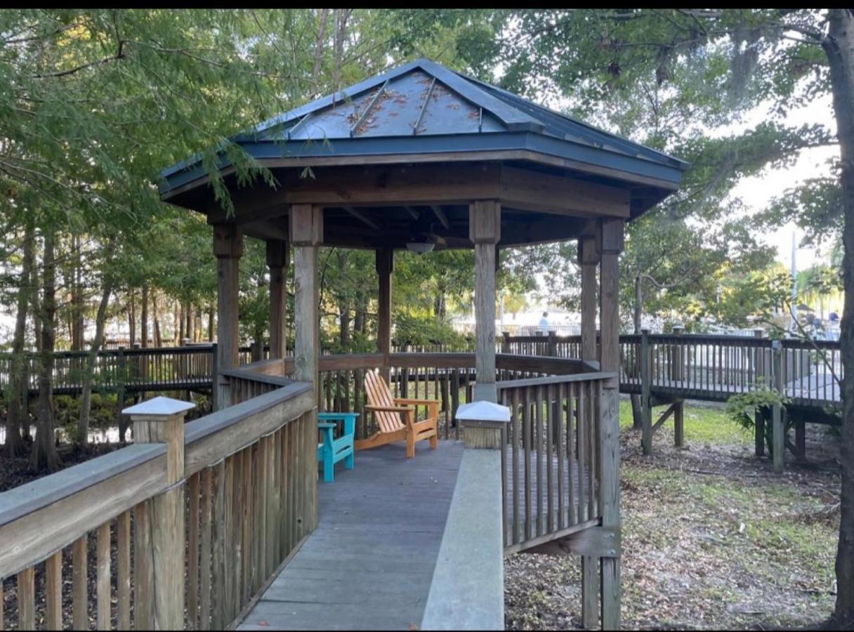 Disney Just 1 And A Quarter Mile Away, Blue Heron 1 Room 2 Bath,Amenities,6 Guests, Walk To Restaurants, No Fees At Check In Орландо Экстерьер фото