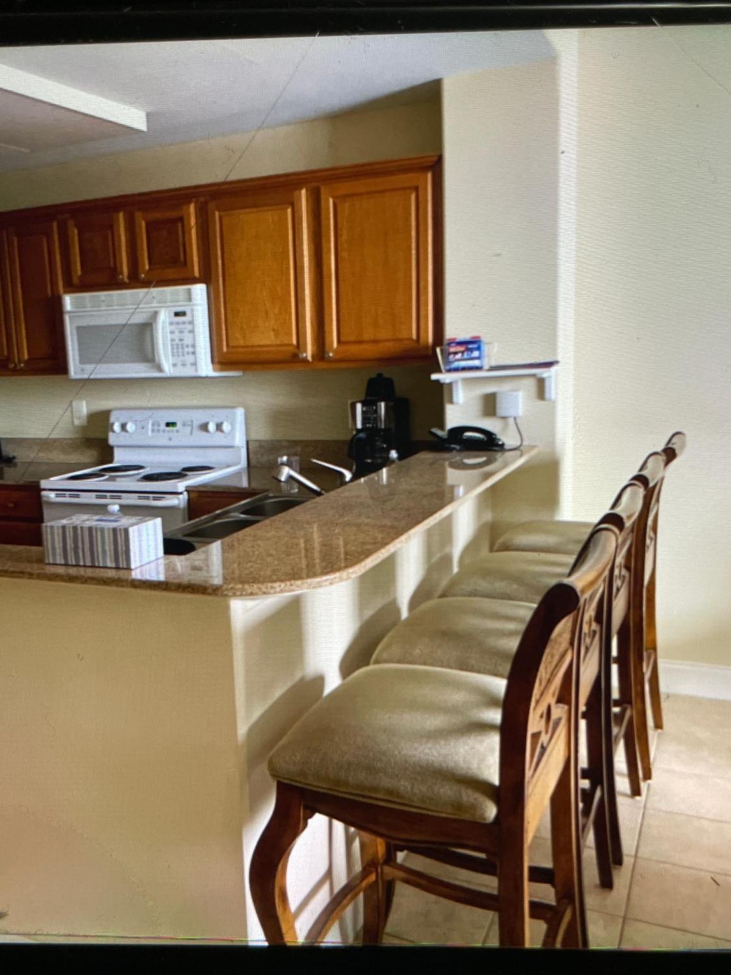 Disney Just 1 And A Quarter Mile Away, Blue Heron 1 Room 2 Bath,Amenities,6 Guests, Walk To Restaurants, No Fees At Check In Орландо Экстерьер фото